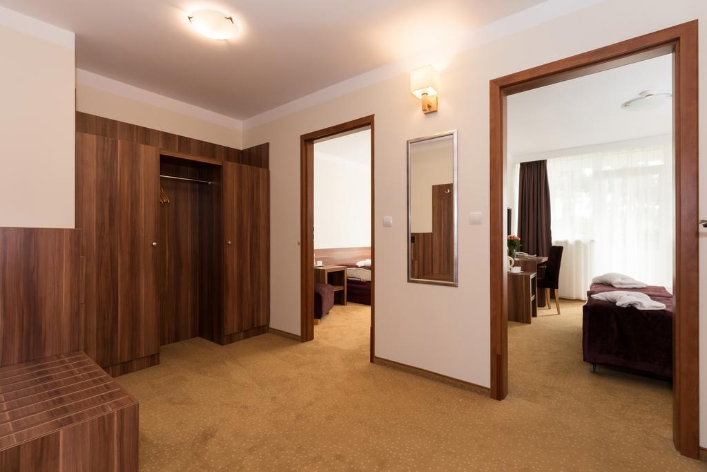 Jantar Medical Spa Dziwnówek Buitenkant foto