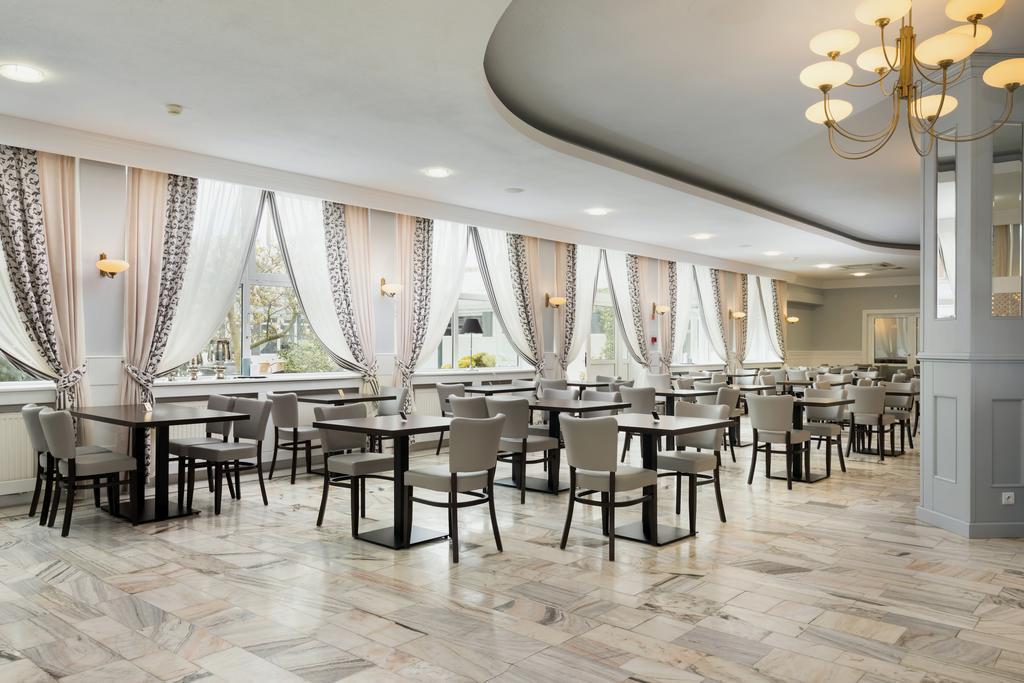 Jantar Medical Spa Dziwnówek Buitenkant foto