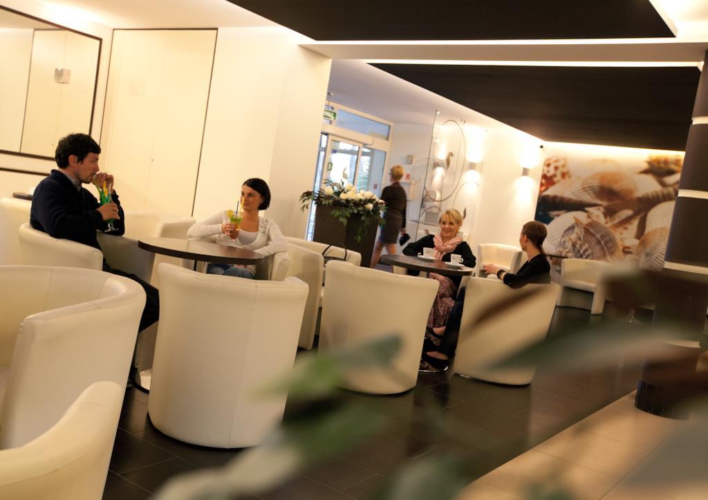 Jantar Medical Spa Dziwnówek Buitenkant foto